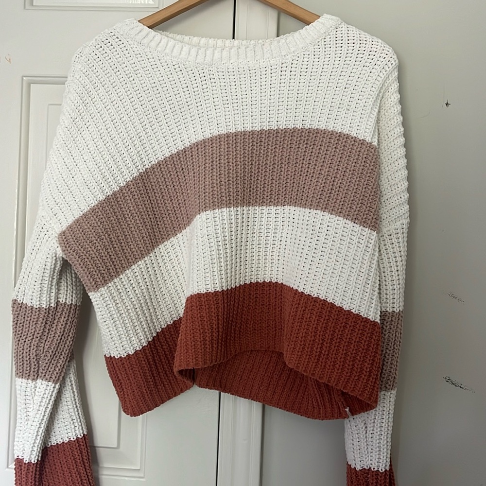 Cropped sweater